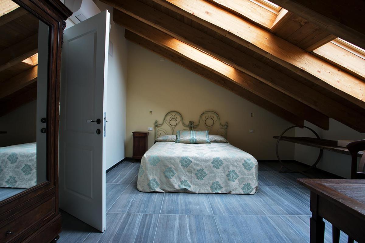 Agriturismo Tenuta Casteldardo Besenzone Bagian luar foto